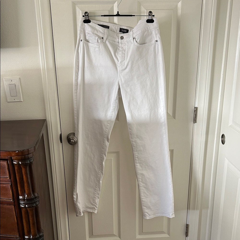 NYDJ, “Marilyn Straight” Women's White Jeans, Lift Tuck Technology Size 12, NWOT